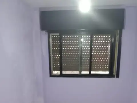 Depto Tipo Casa 4 ambientes con 1 baño