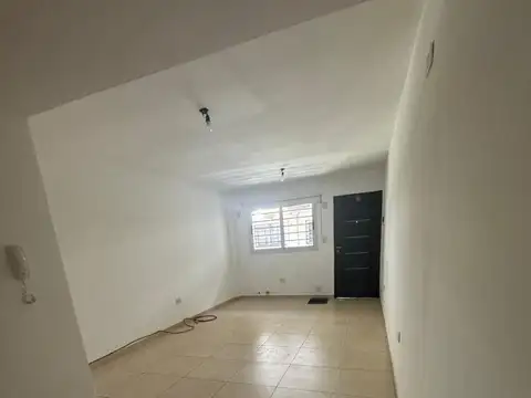 Departamento en Venta en Lomas de Zamora, USD 69.000