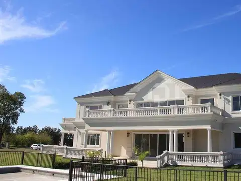 Terreno en venta en Chateau Pilar 100