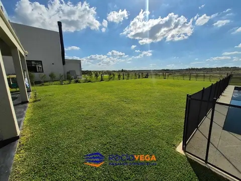 Casa en Alquiler de 4 dormitorios