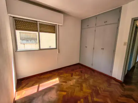 Departamento 4 ambientes con 1 baño