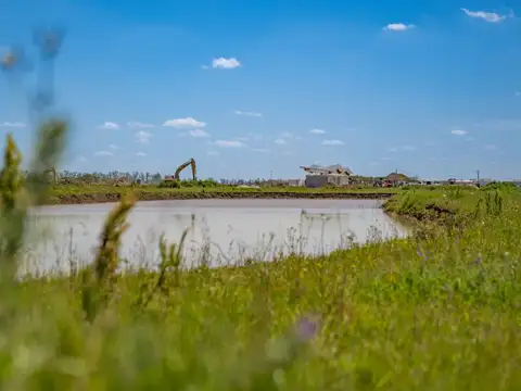 Terreno en Venta 16  mts Fondo