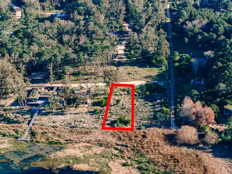 Lote en venta de 1.126 m2 sobre la costa de Laguna Blanca - Reserva Montoya 100