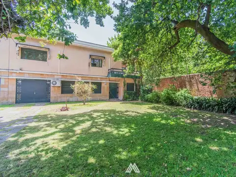 Venta casa 5 dormitorios gge fondo parillero Prado