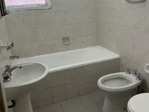 Departamento 3 ambientes con 1 baño