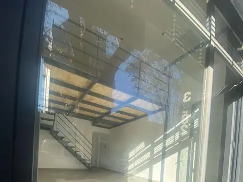 LOCAL CON RENTA GASTRONOMIA ( + CUOTAS)