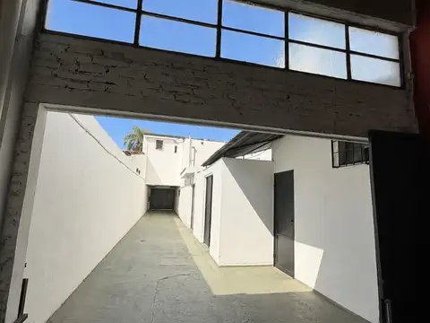 Galpón en Alquiler en Juniors, Córdoba