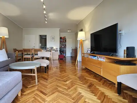 Juan B Alberdi al 2200