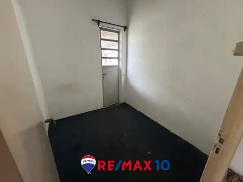 EXCLENTE UBICACION - IDEAL PARA VIVIR O INVERTIR