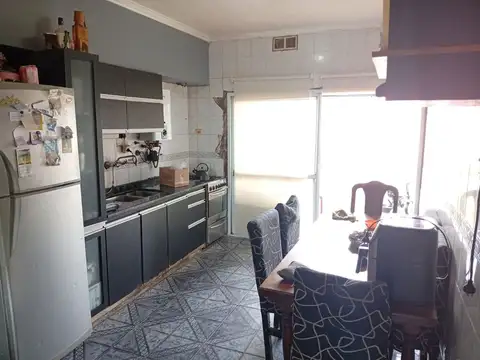 CASA 3 DORMITORIOS Y AMPLIO PATIO EN SANTO TOME