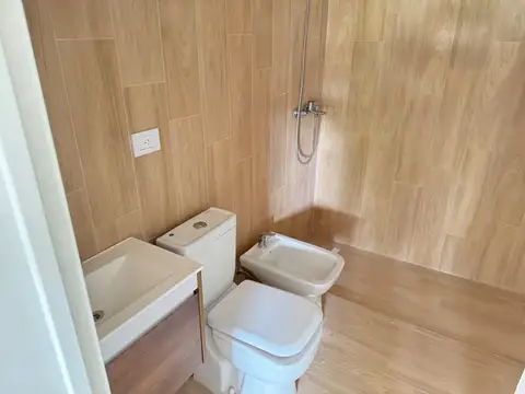 Departamento 2 amb., a estrenar, balcon.