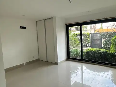 Departamento en Alquiler en El Palomar, $ 550.000