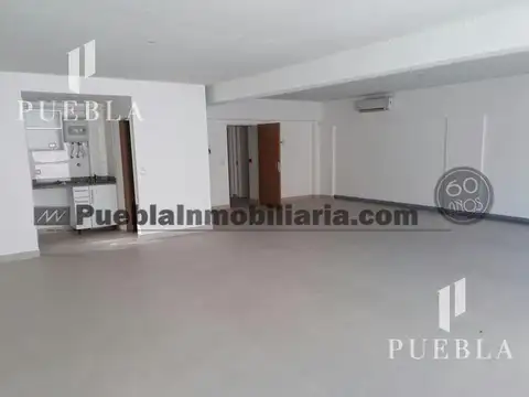 Oficina en Alquiler en Parque Patricios, $ 870.000
