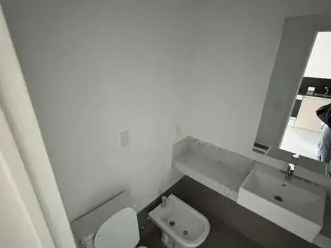 Departamento en Alquiler con 1 cochera