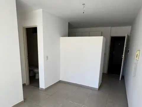 Departamento de un dormitorio con balcón, Barrio Martin.