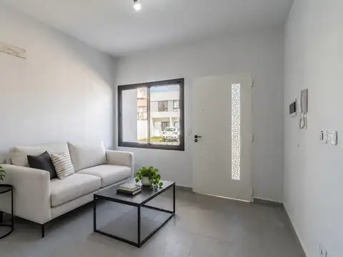 Depto Tipo Casa en Venta de 3 ambientes