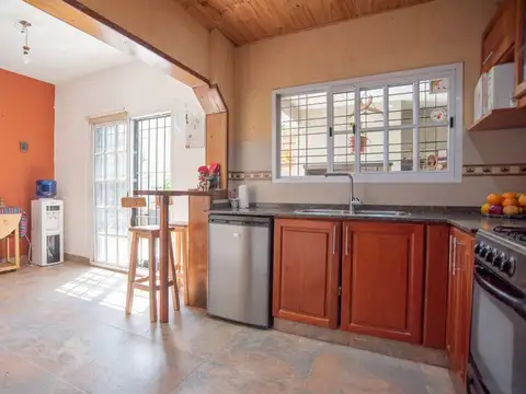 Depto Tipo Casa en Venta 46 años