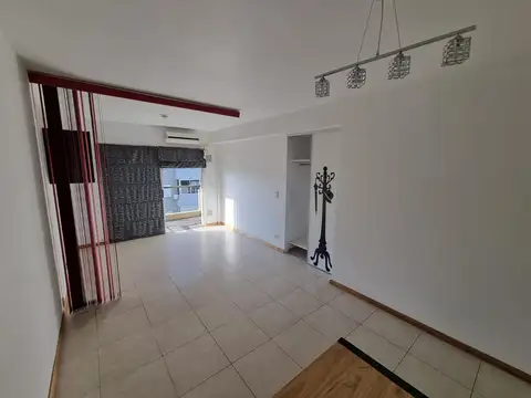 ALQUILER MONOAMBIENTE CON COCHERA - VILLA PUEYRREDON