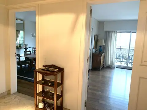 Departamento en Venta de 6 ambientes