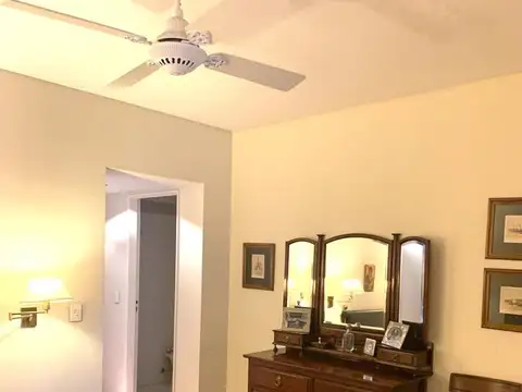 Departamento en Venta de 4 dormitorios