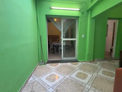 Depto Tipo Casa en Venta de 6 ambientes