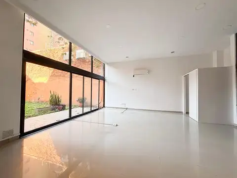 Oficina Monoambiente con 1 baño