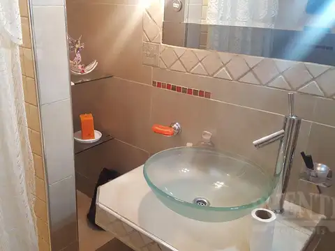 Casa en Venta en Temperley, USD 260.000