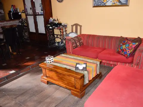 VENTA PH 3 AMB  Y ESCRIT. CON PATIO/ SIN EXPENSAS!