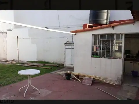 Casa - Lote OPORTUNIDAD Ramos Mejia