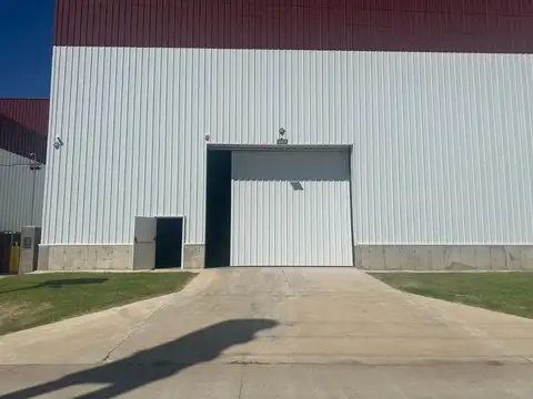 Galpon en Alquiler en Alvear, $ 8.064.000