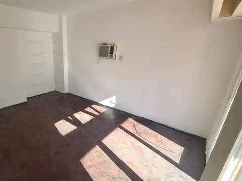 Oficina en Alquiler al Oeste