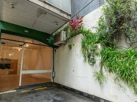 Local en Venta en Olivos, USD 99.500