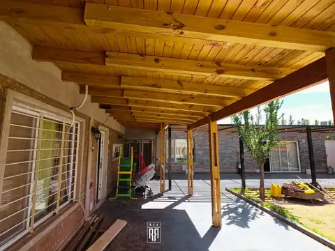 Casa en Venta al Este