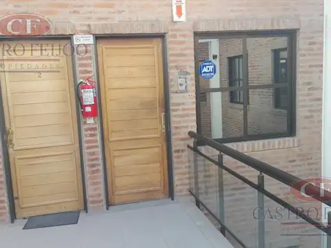 Venta Oficina en San Isidro 98 mts
