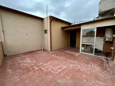 Julián Quintana 1200