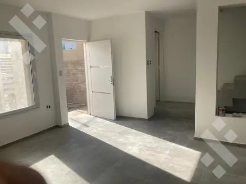 Casa en Venta en Neuquén, USD 235.000