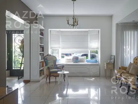 Casa 5 ambientes con 2 baños