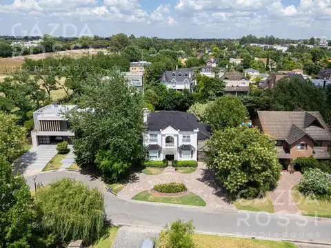 Casa en Venta de 4 dormitorios