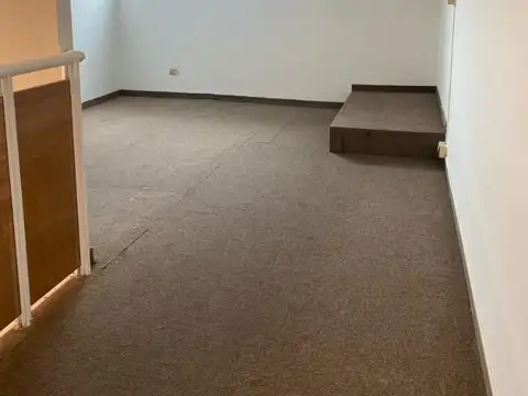 OLIVOS ALQUILER! DEPARTAMENTO DE 2 AMBIENTES CON ENTREPISO y COCHERA