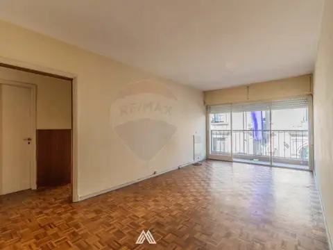 Doctor Javier Barrios Amorín 1400