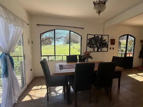 Casa Quinta en Aguilucho Sur N 17 esq. Comadreja