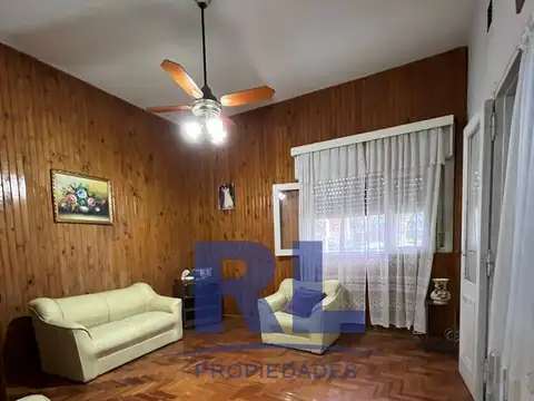 Casa en Venta en Villa Luro, USD 235.000