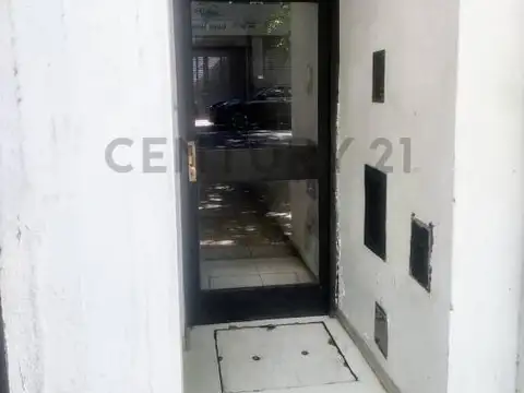 10 entre 46 y 47 700, Piso 3