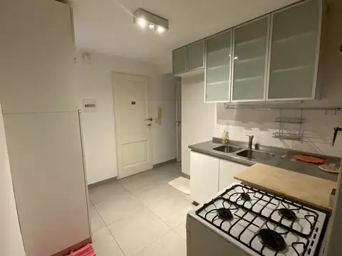 Departamento en Alquiler con 1 cocheras
