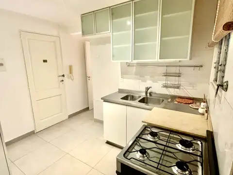 Departamento en Alquiler con 1 cocheras