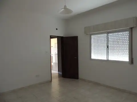 Casa en Venta en Quilmes Oeste, USD 68.000