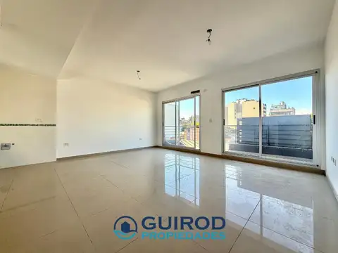 VENTA DEPARTAMENTO 2 AMBIENTES CON BALCON A ESTRENAR