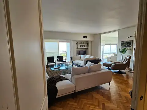 Departamento 5 ambientes con 3 baños