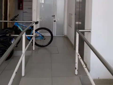 Alquiler de oficina, ideal para profesional - emprendimiento