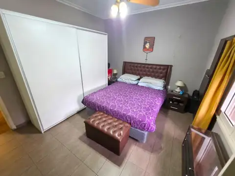 Depto Tipo Casa en Venta 50 años